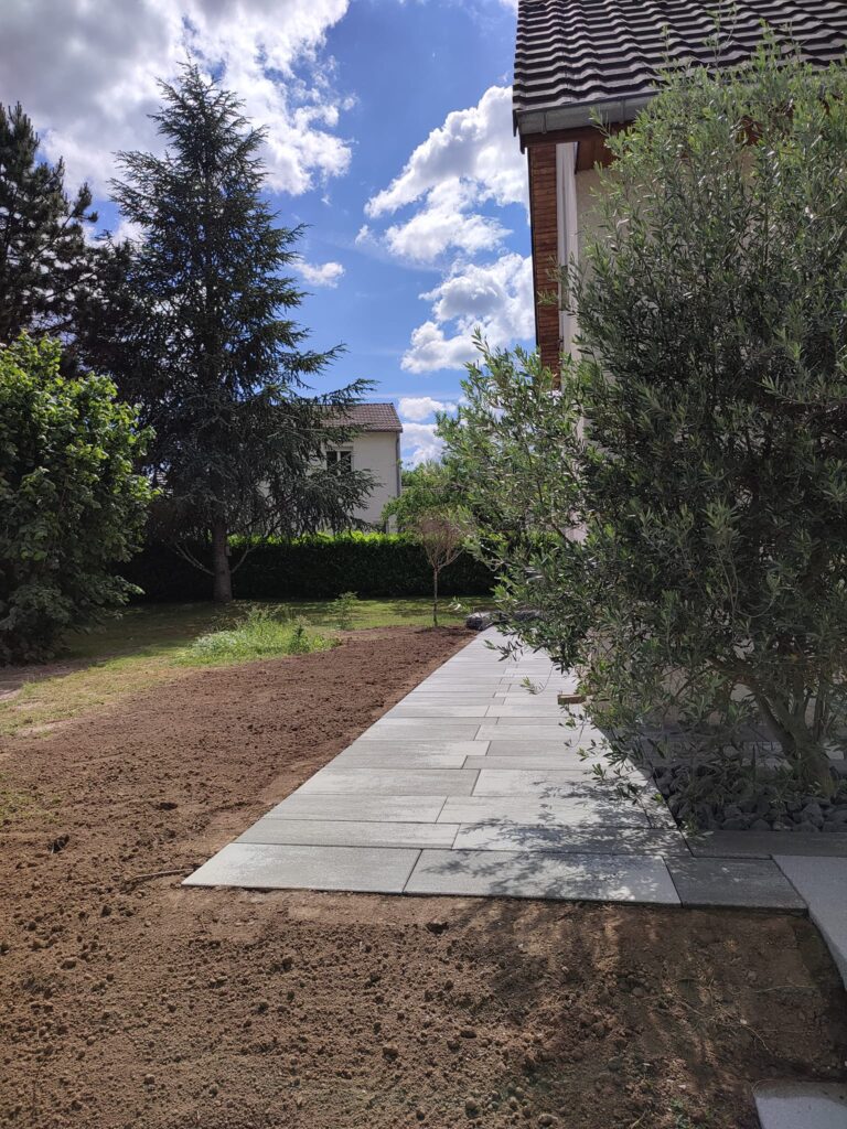 283634716_369604111815413_7644546363921831949_n