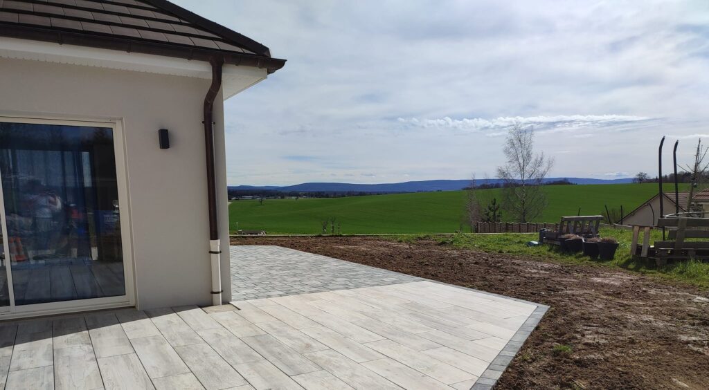 335399891_1890716984654607_55264283527753299_n