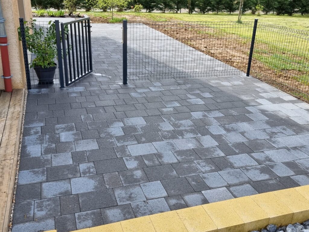 343926717_2303754476462354_4405728629070600074_n